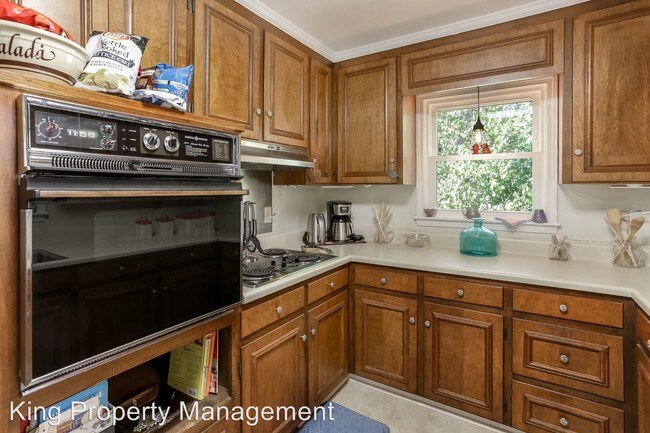 Building Photo - 309 Sky Dr