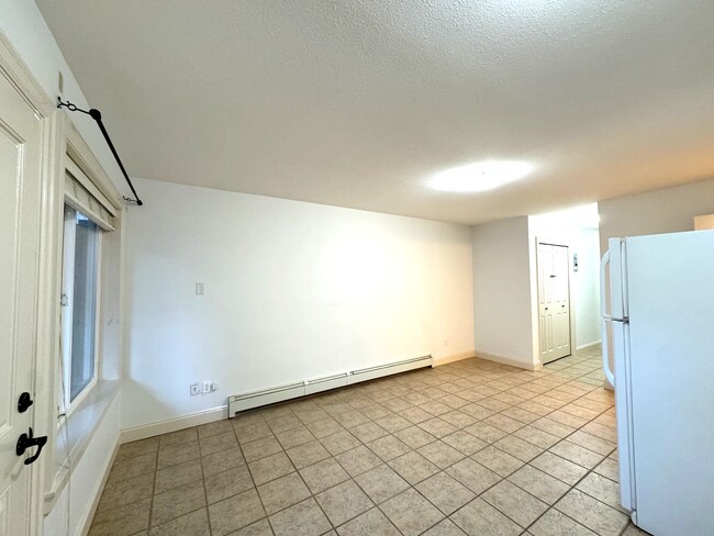 Photo du bâtiment - 14868 72 Av