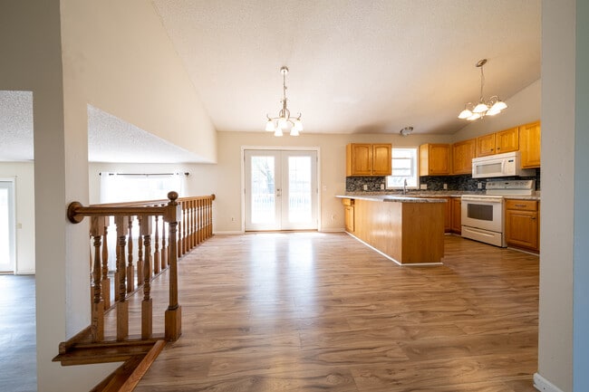 Building Photo - 15649 Crestone Path