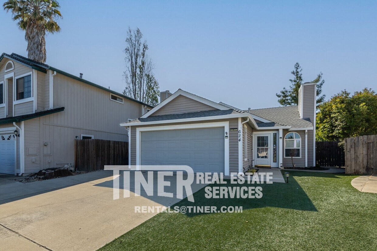 Foto principal - 624 Springfield Cir