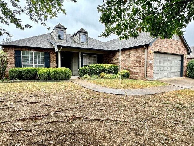 Building Photo - 8916 N 155th E Ave