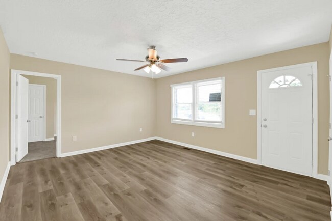 Foto del edificio - 2103 Concord Lake Rd