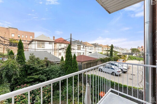 Foto del edificio - 41-36 66th St