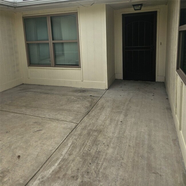 Foto del edificio - 3315 Hombly Rd