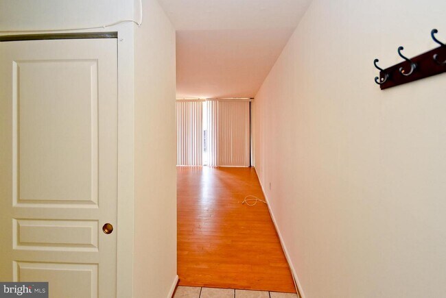 Foto del edificio - 8447 Greenbelt Rd