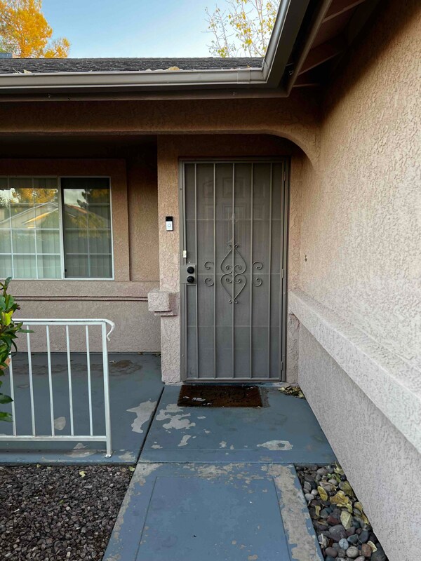 Foto del edificio - 3756 E Packard Ave