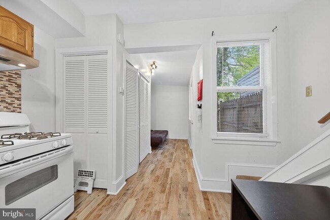 Foto del edificio - 115 16th St SE