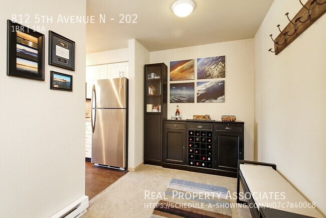 Foto del edificio - 812 5th Ave N