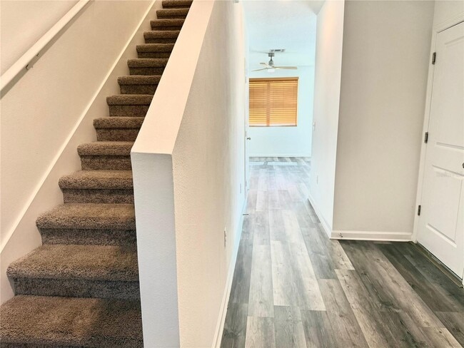 Building Photo - 5956 Piney Shrub Pl