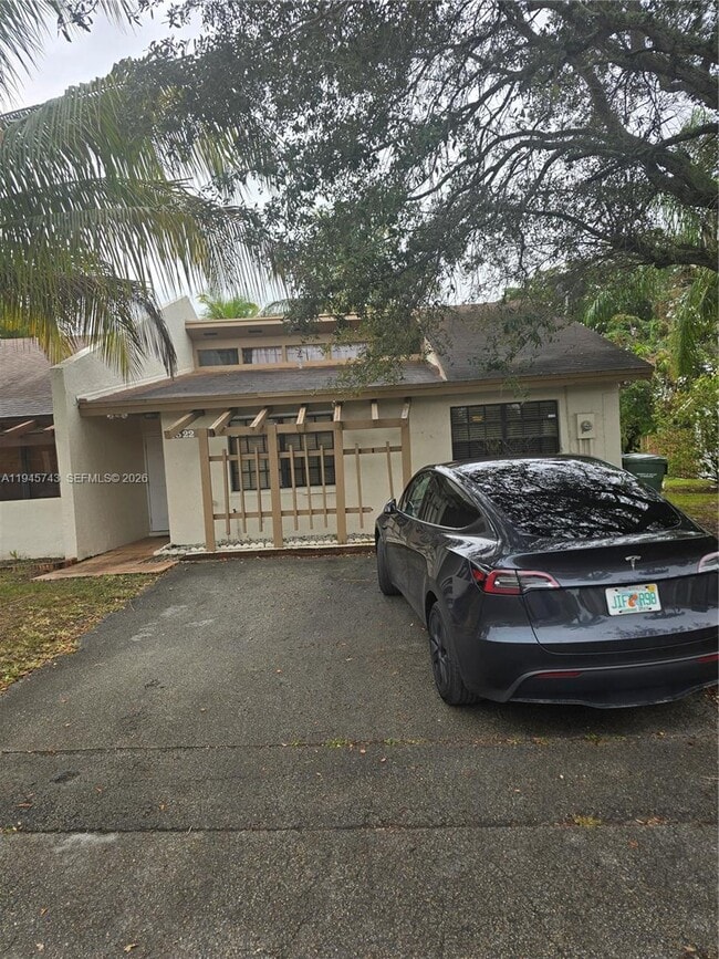 Building Photo - 1322 Sandpiper Blvd