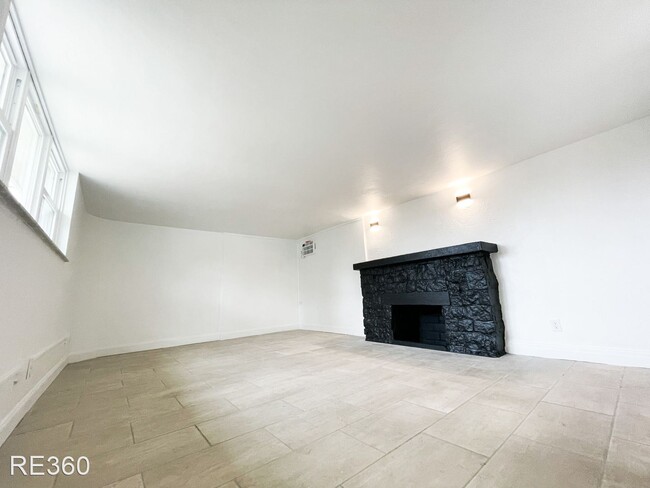 Building Photo - 2 br, 1 bath House - 418 Parkwood St Mt Ol...