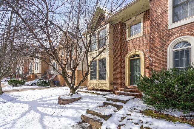 Photo - 11772 Valley Ridge Cir Townhome