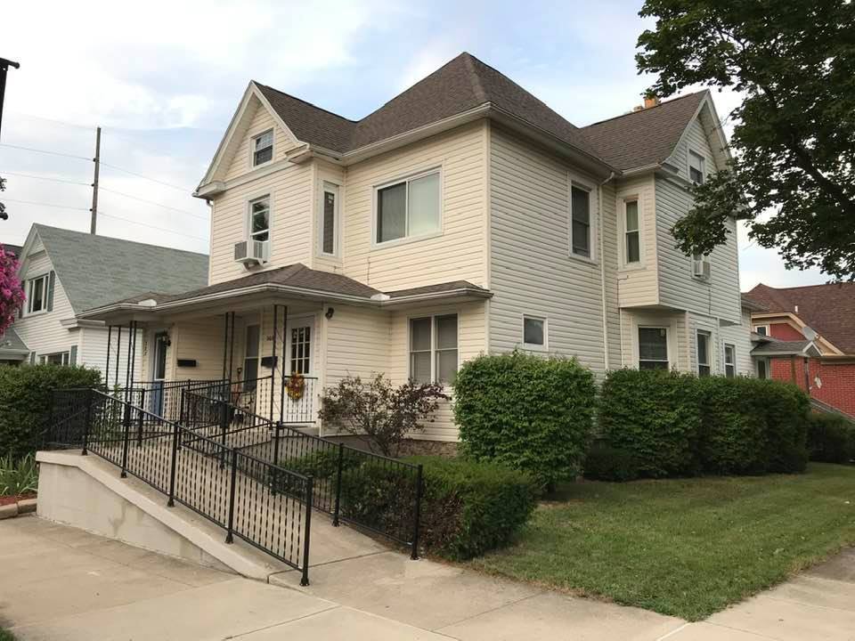 Primary Photo - 302 N Main St