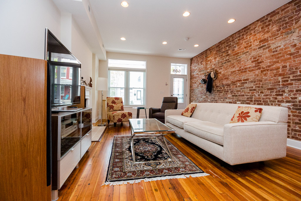 Foto principal - 608 Harvard St NW
