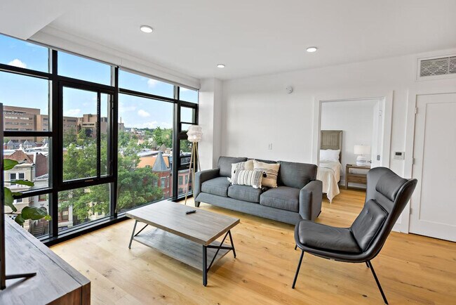 Foto del edificio - 635 S St NW