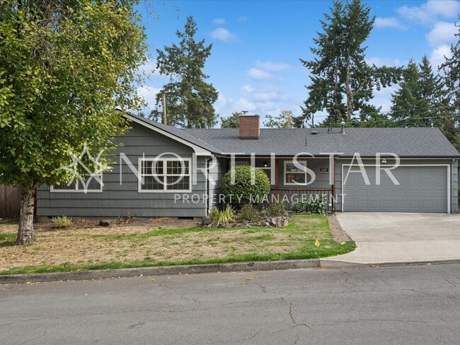 Building Photo - Charming Updated One-Level Home with Spaci...