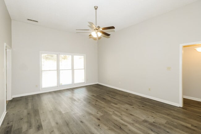 Building Photo - 9224 Chimneyrock Blvd.