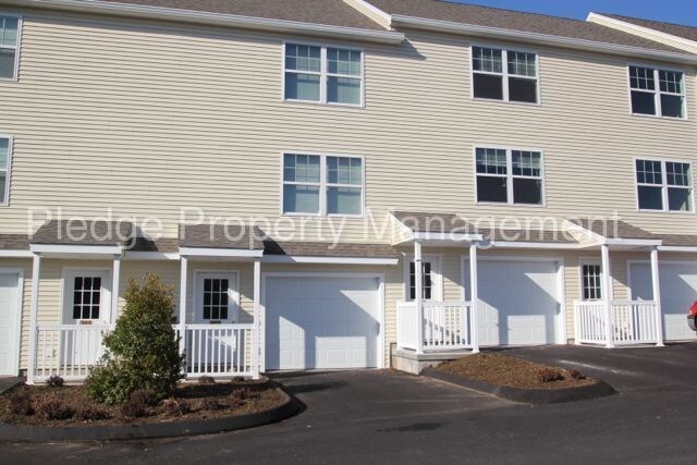 Building Photo - 307 River View Ln
