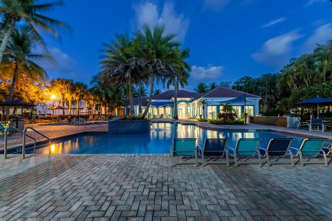 Building Photo - The Villas at Wyndham Lakes