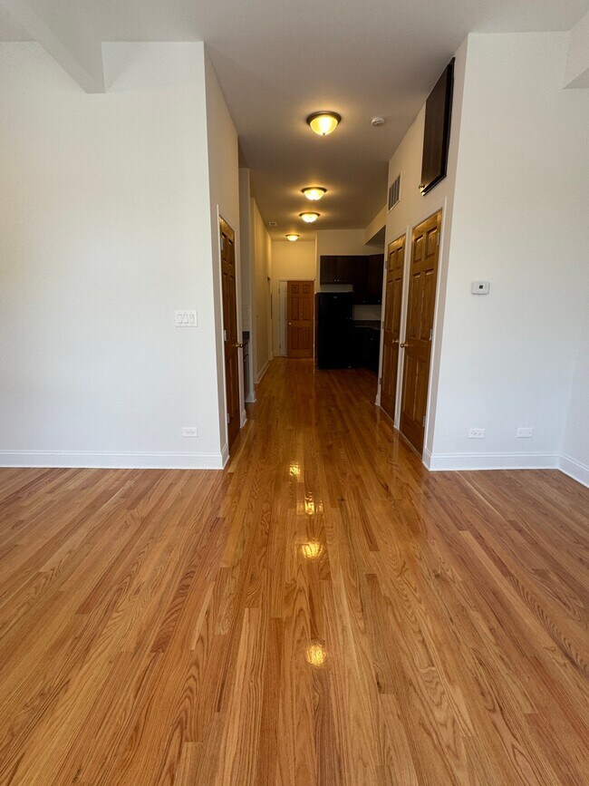 Foto del edificio - 3512 N Halsted St