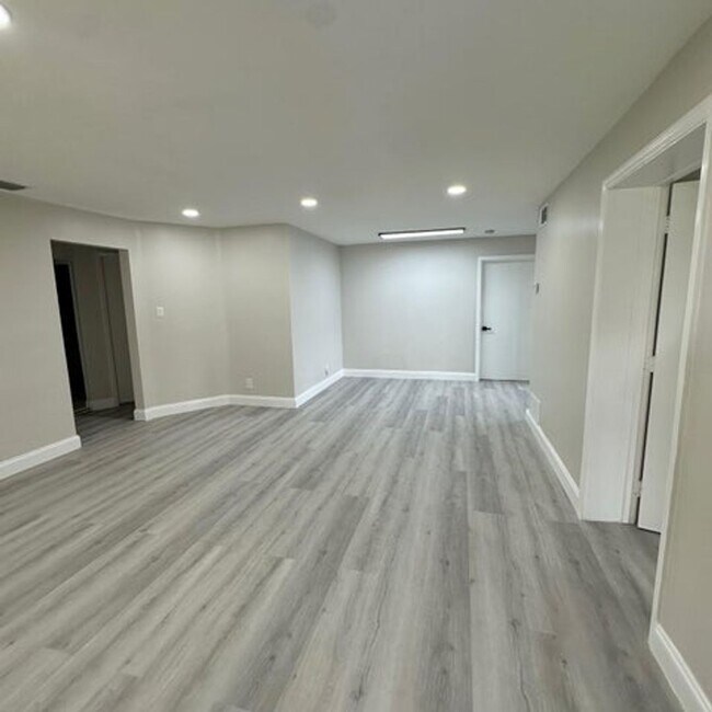 Foto del edificio - 3620 NW 9th St