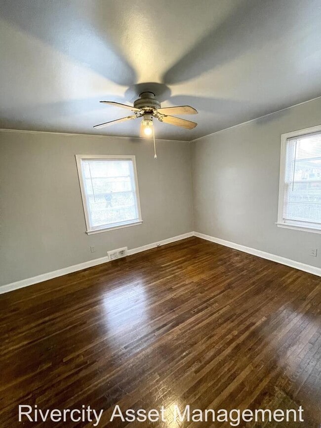 Foto del edificio - 755 Houston St