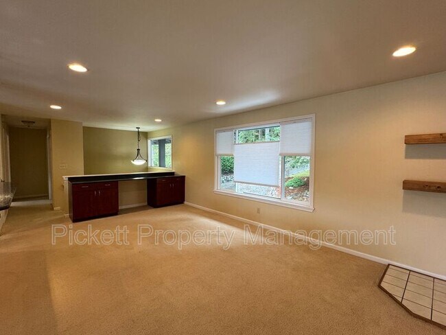 Foto del edificio - 414 Kingsway NW