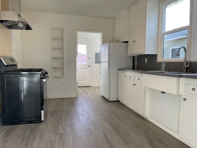 Photo - 2461 W Via Lucia House