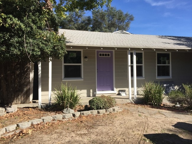 Entrance to 2825 Hermosa Ave - 2825 Hermosa Ave