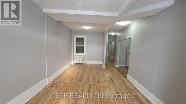 Building Photo - 175 Dalhousie St