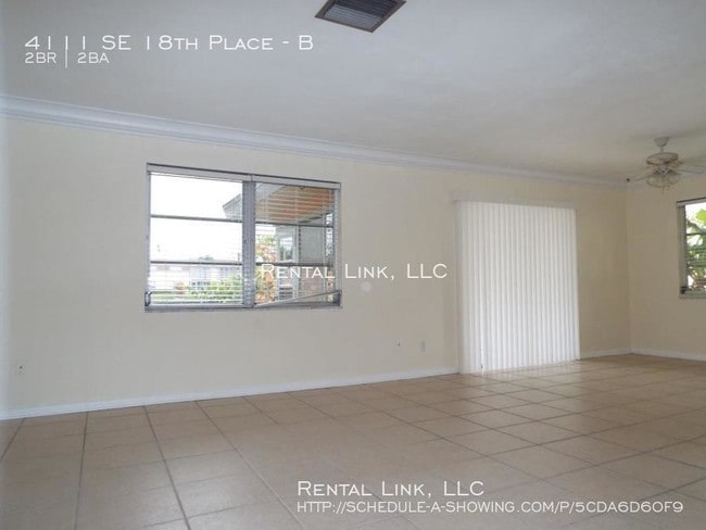 Building Photo - 4111 SE 18th Pl