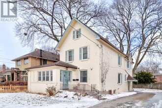 Building Photo - 74 Norseman St