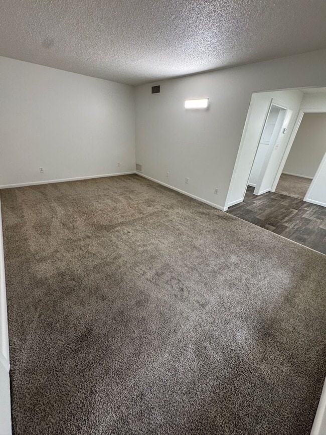 Building Photo - 1745 NE 2nd St