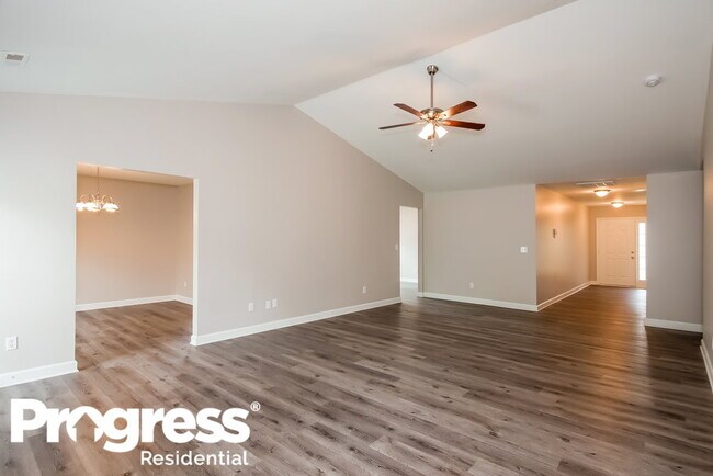 Building Photo - 32 Ashton Bluff Cir