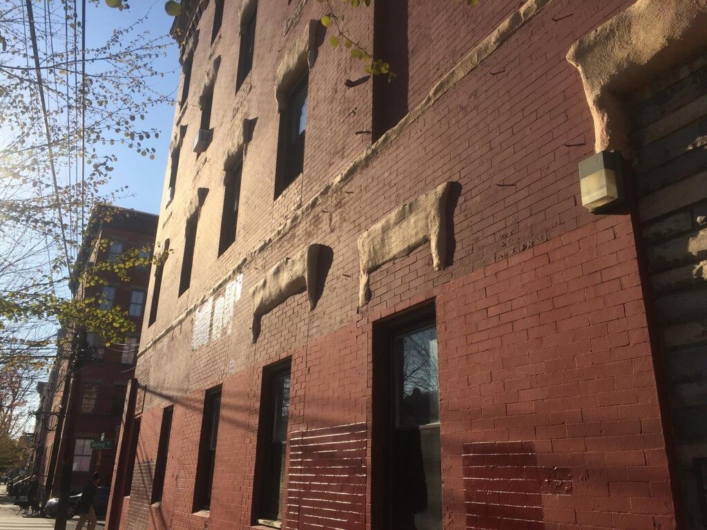 Primary Photo - 564 Jersey Ave