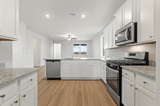 Building Photo - 1139 Campside Dr