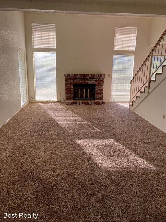 Foto del edificio - 2 br, 2.5 bath House - 18540 Glenview Court