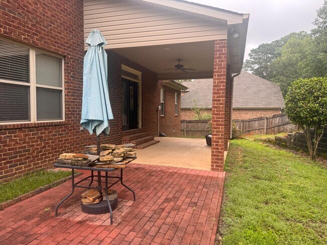 Foto del edificio - 4616 Brook Highland Ln