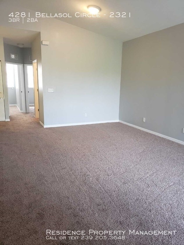 Foto del edificio - 4281 Bellasol Cir