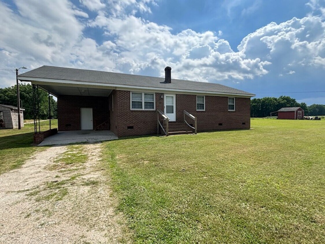 510 E Tarboro Rd, Rocky Mount, NC 27801 House Rental in Rocky Mount