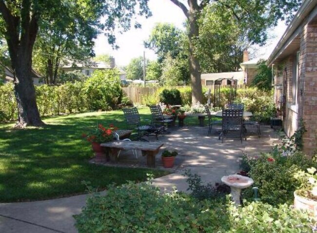 Foto del edificio - 2187 Scott Rd