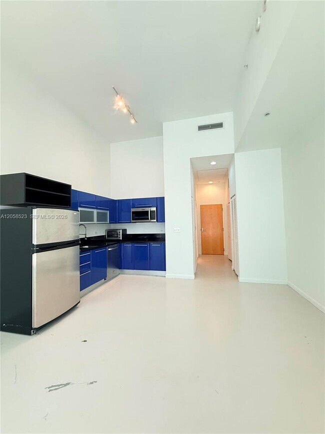 Foto del edificio - 244 Biscayne Blvd