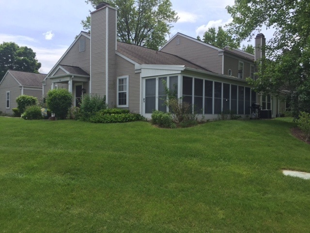 Front Entry - 101 Barrington Ct