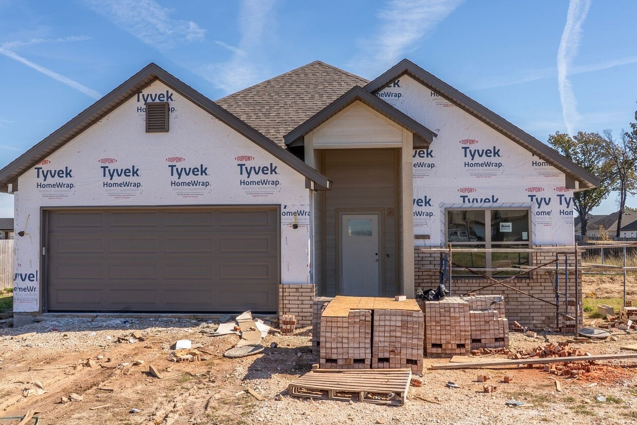 Gorgeous New Home Coming Soon! - Gorgeous New Home Coming Soon!