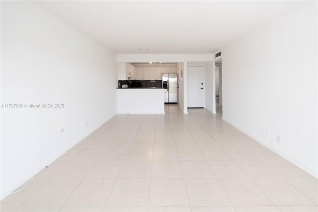 Foto del edificio - 1220 71st St