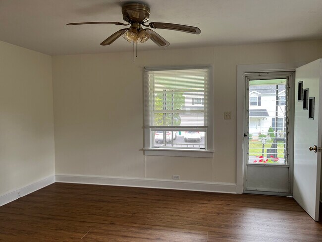 Foto del edificio - 1314 Coolbaugh St