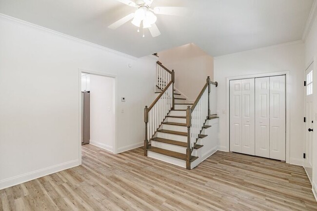 Foto del edificio - 180 Trail Creek St
