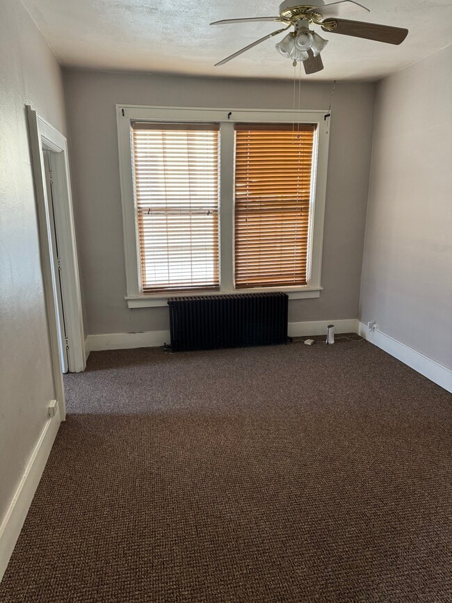 Building Photo - Midtown Mall