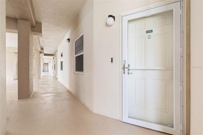 Foto del edificio - 104 Surfview Dr
