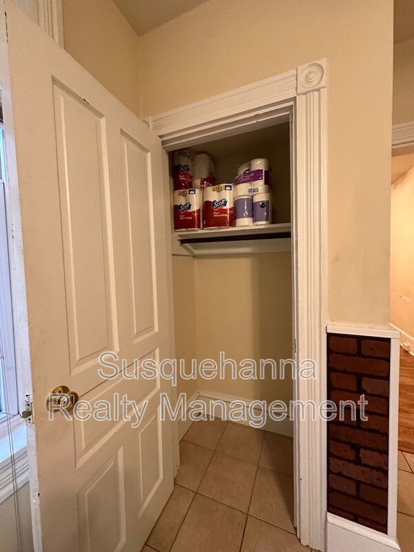 Foto del edificio - 342 N Mulberry St